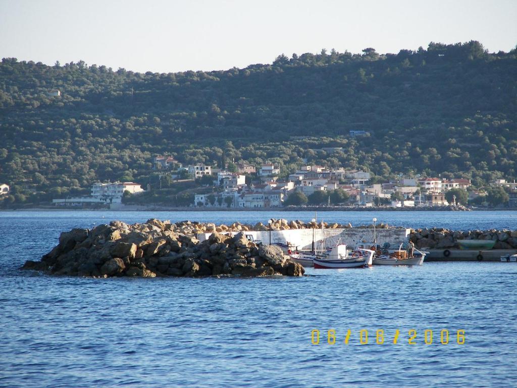 Theoxenia Chios Apartments Paralia Agias Foteinis Ruang foto